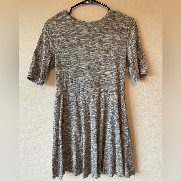 Women’s dress size L - Picture 1 of 2